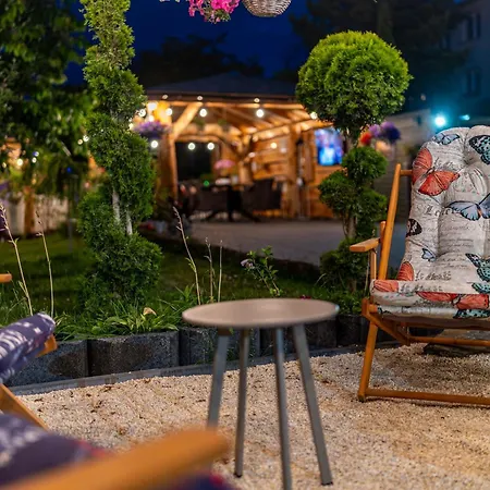 Wynajem Grupowy Szansa Вилла *